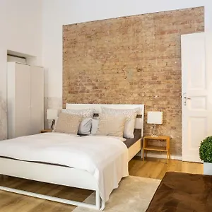 Apartment Lovely Place In The Heart Of Prenzlauer Berg, Berlin